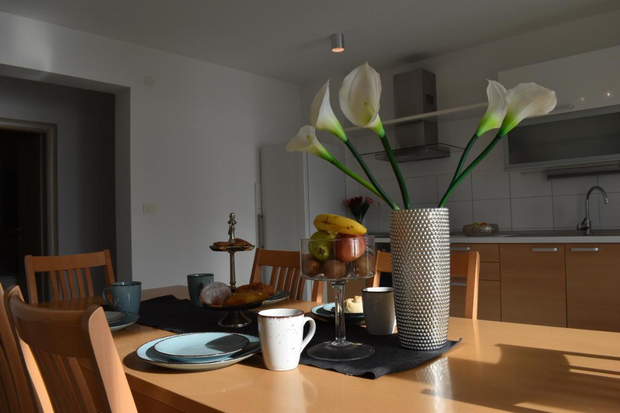 Apartments Villa Carica B&B ميميتسا المظهر الخارجي الصورة